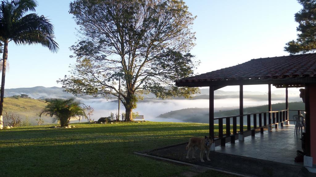 Pousada Canto do Lago Piracaia Exterior foto